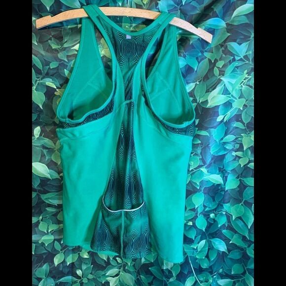 Nike Tank Top   - Picture 2 of 3